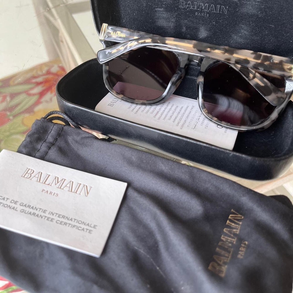 BALMAIN sunglasses